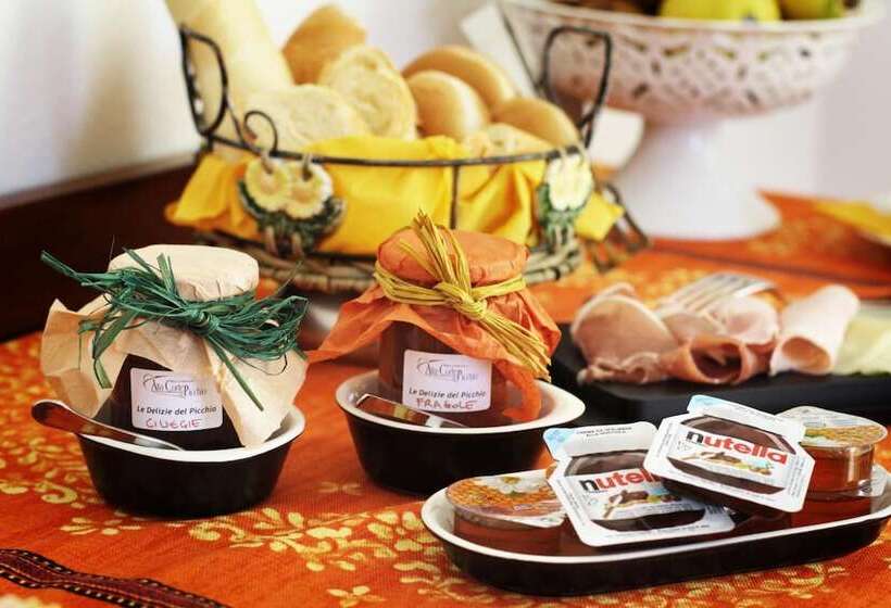 فندق Alla Corte Del Picchio Room & Breakfast