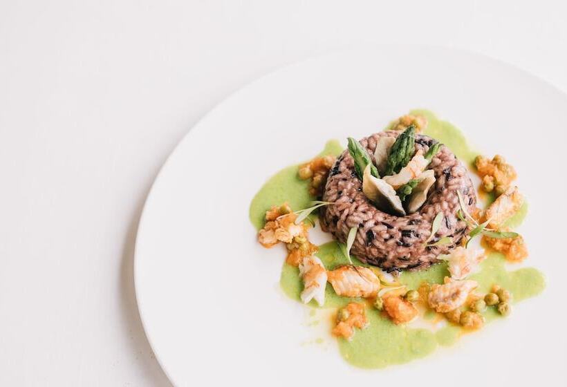 فندق Antica Corte Pallavicina Relais