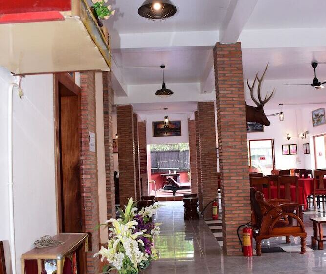 هتل Bou Savy Guesthouse