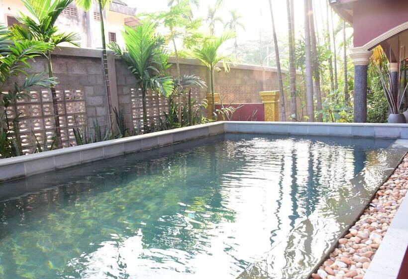 ホテル Bou Savy Guesthouse