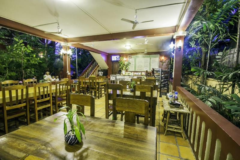 ホテル Bou Savy Guesthouse