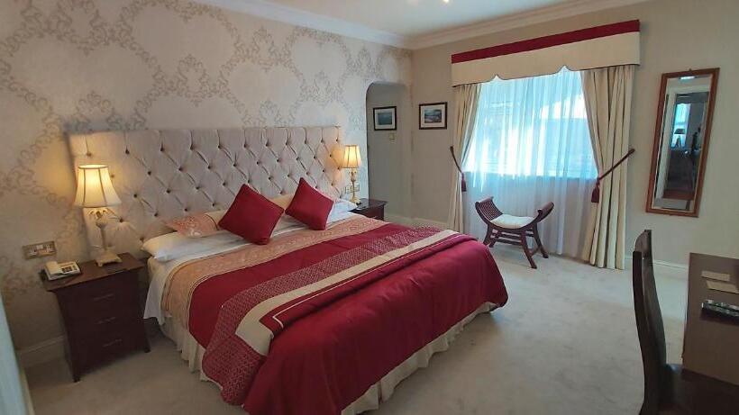 酒店 Brook Manor Lodge