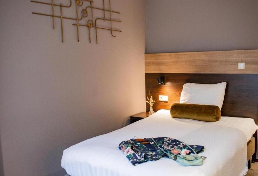 فندق Buitenplaats De Bergse Bossen