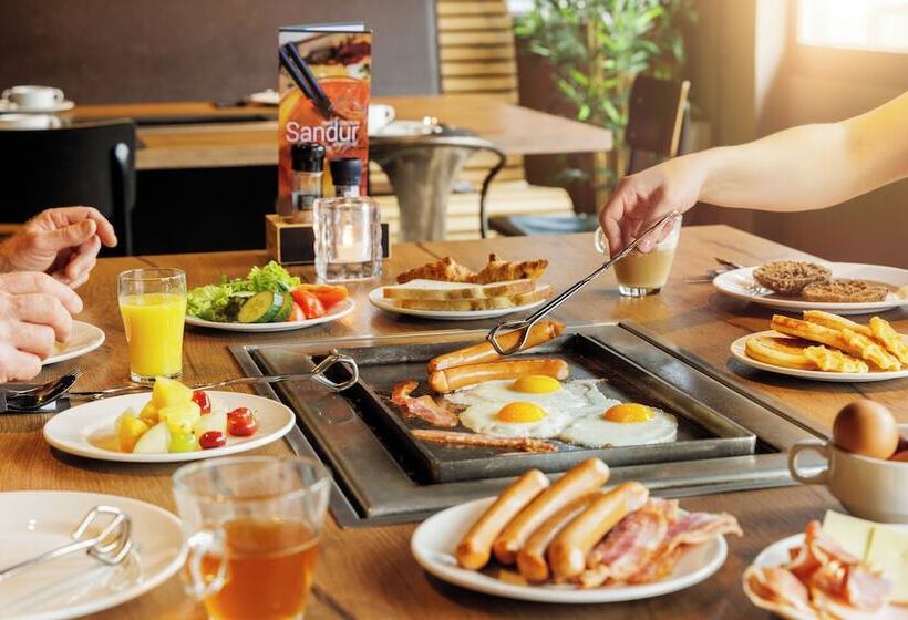 هتل Center Parcs Sandur Emmen