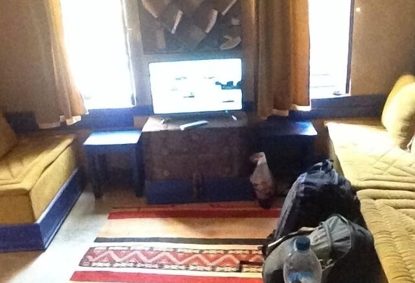 ホテル Chez Youssef