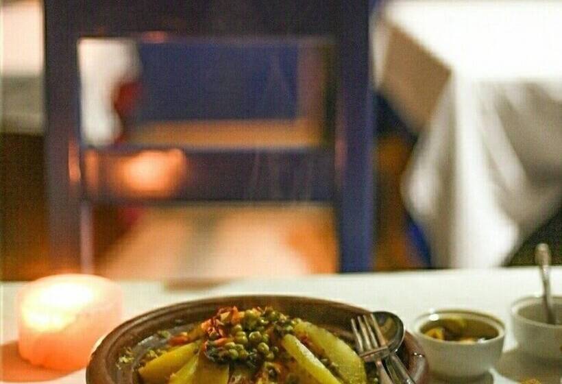 ホテル Chez Youssef