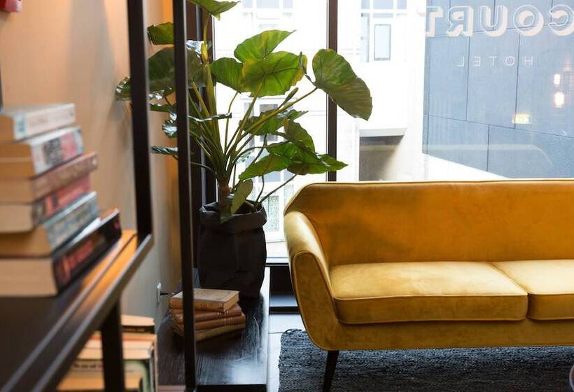 Court Hotel Utrecht City Centre