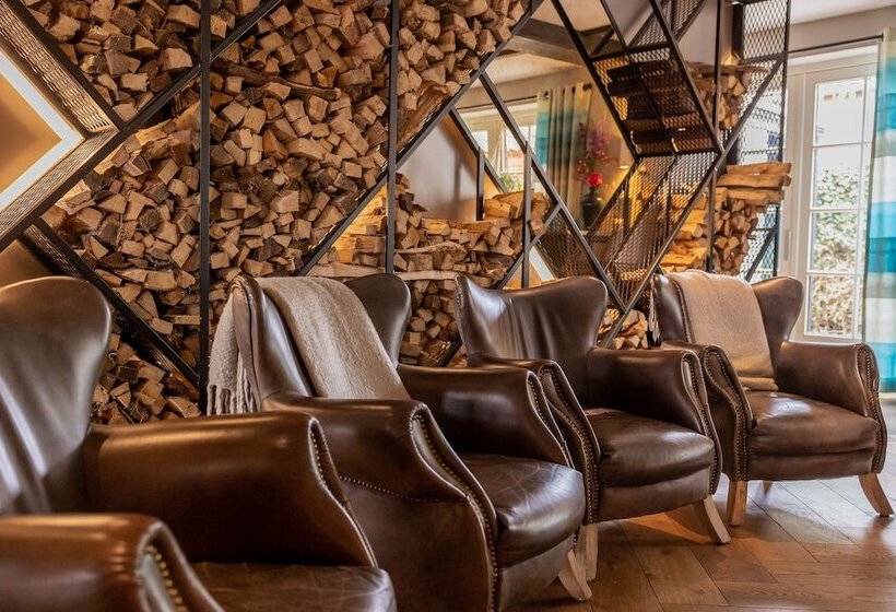 酒店 De Walvisvaarder