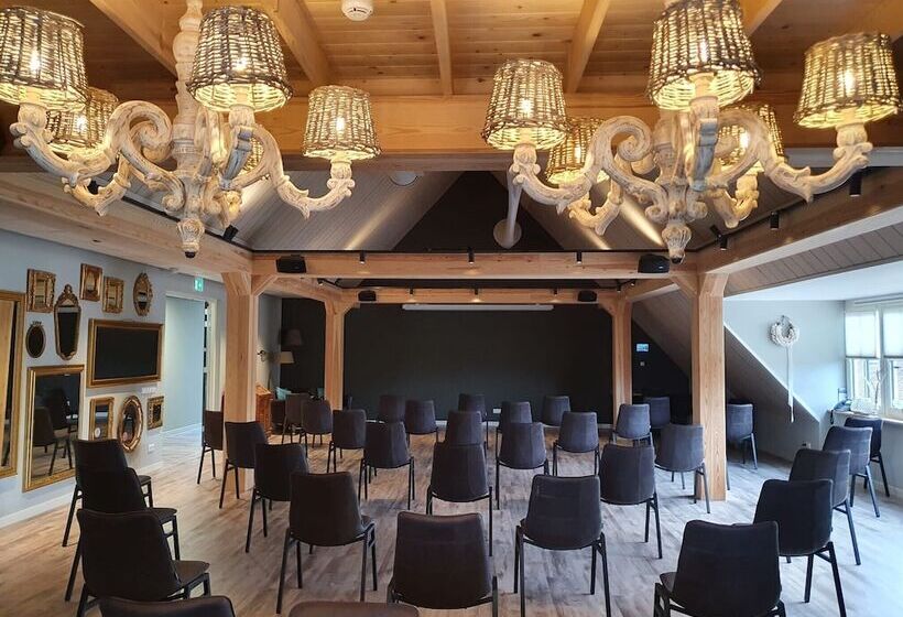 酒店 De Walvisvaarder