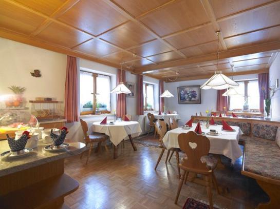 مبيت وإفطار Erne Pension