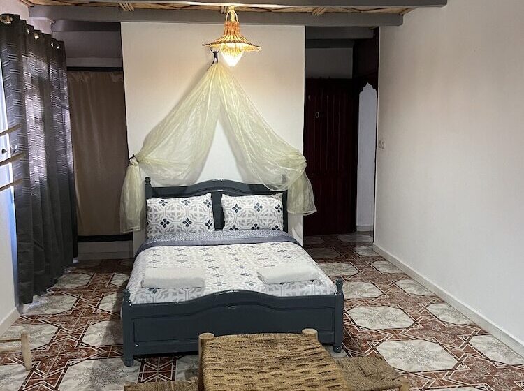 هتل Etoile Filante D'or