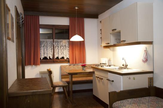 مبيت وإفطار Frühstückspension-gästehaus Banella