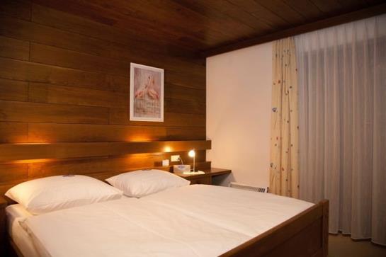 مبيت وإفطار Frühstückspension-gästehaus Banella