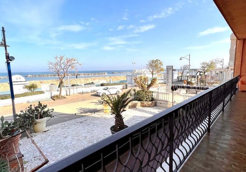 ホテル Giorgetti Orange