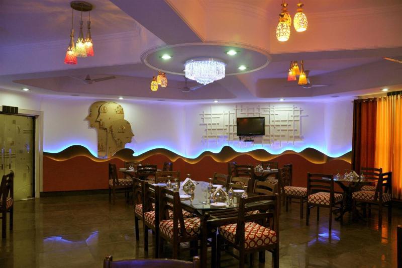 酒店 Goverdhan Palace