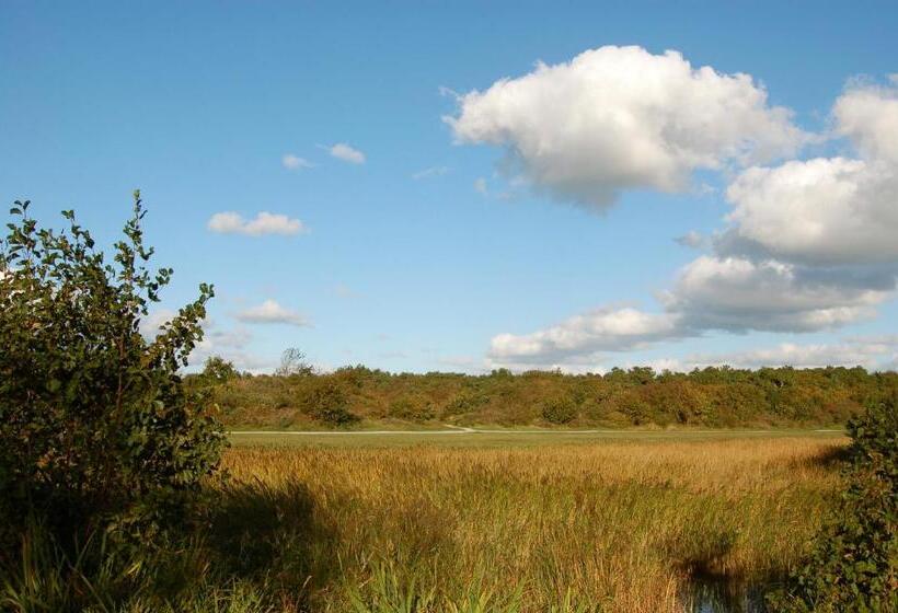 בית מלון כפרי Graaf Bernstorff