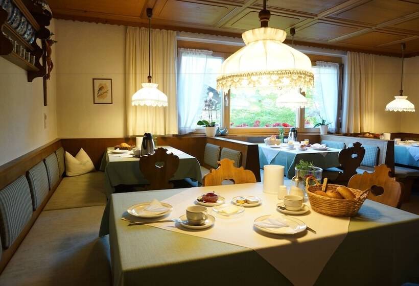 فندق Gästehaus Meusburger