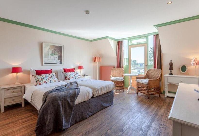 בית מלון כפרי Harteluk Joure