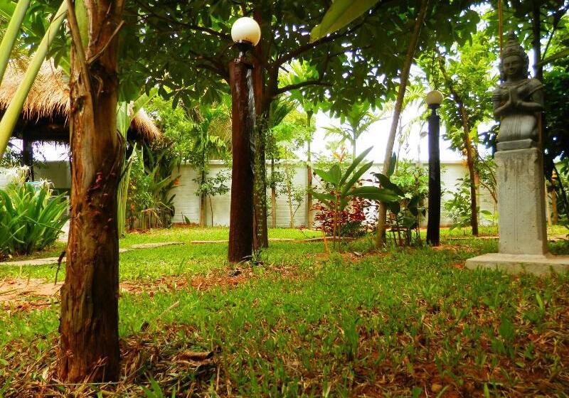 فندق Hak's House