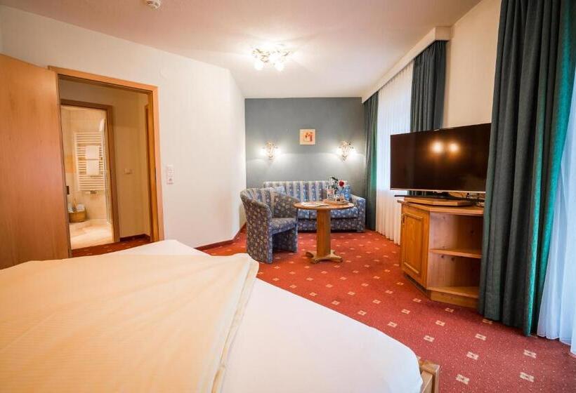 فندق Haller S Post