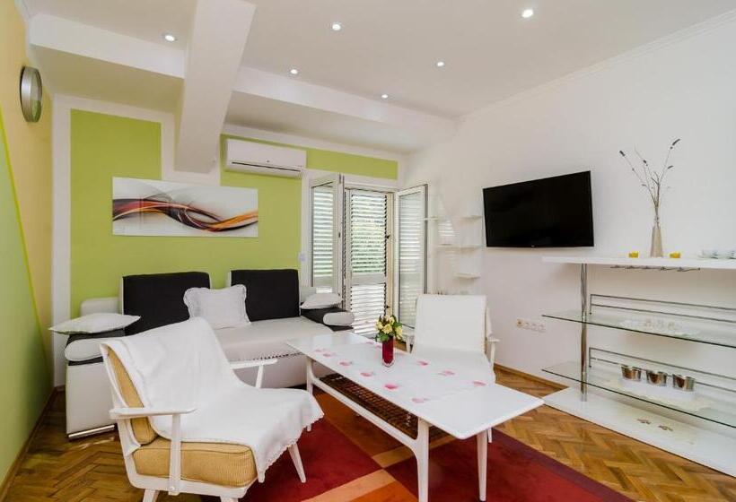 فندق Haus Am Meer Cavtat