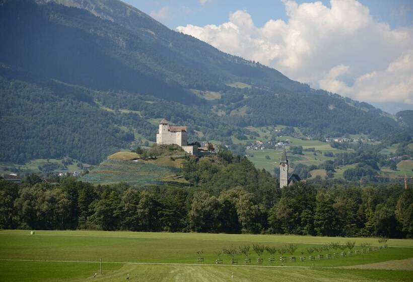 ホテル Hofbalzers