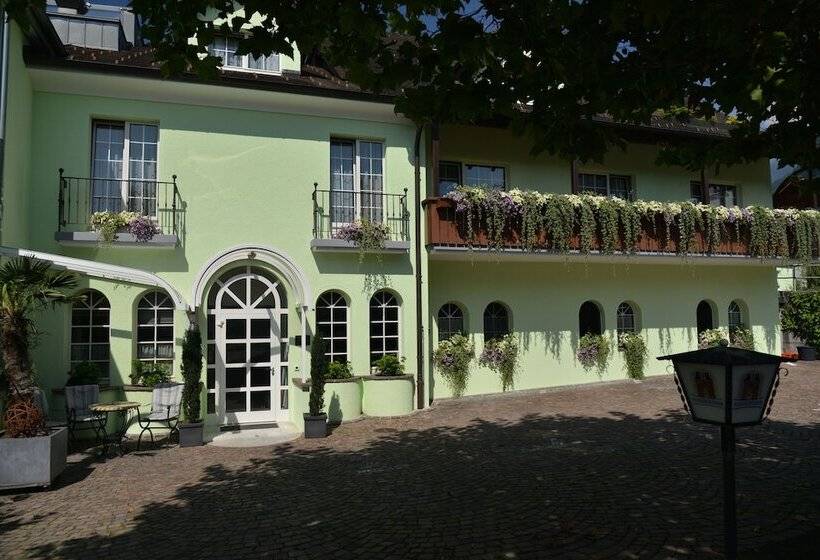 ホテル Hofbalzers