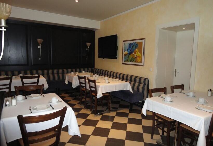 ホテル Hofbalzers