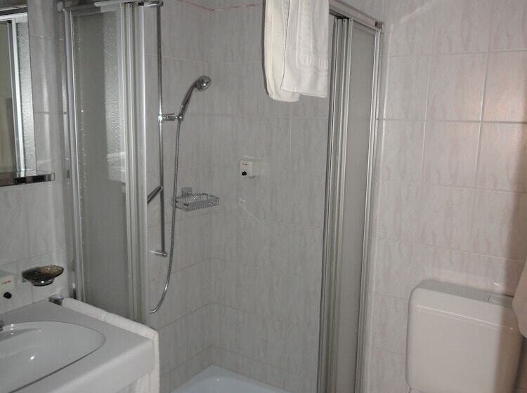 ホテル Hofbalzers