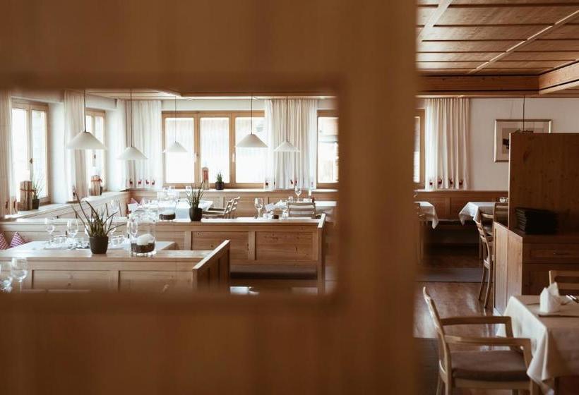 فندق Hubertus Mellau Gmbh