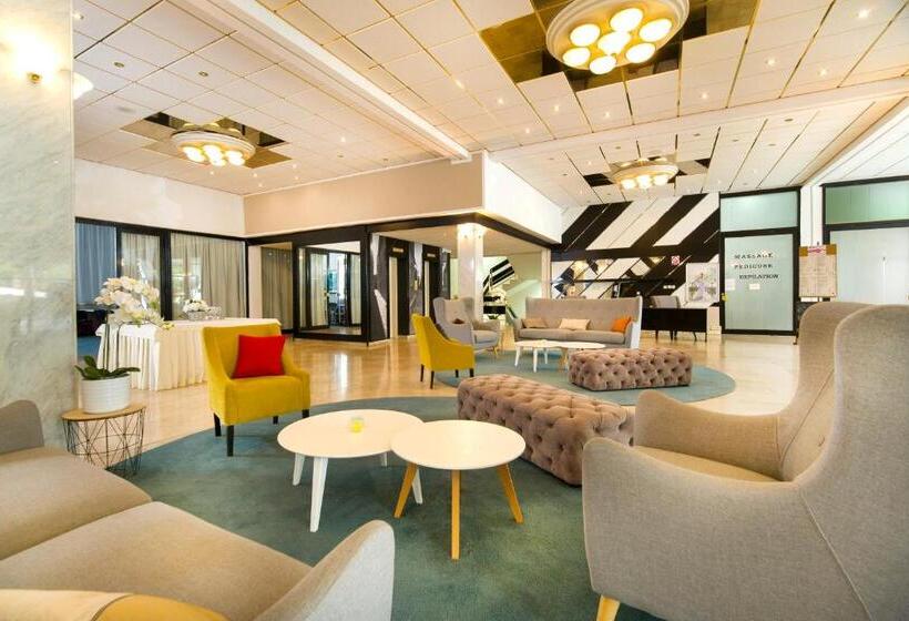 בית מלון כפרי Hvar