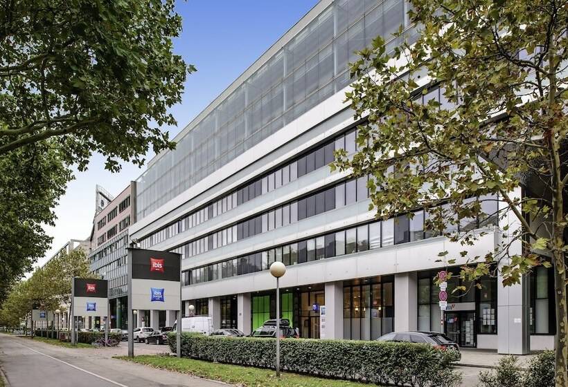 هتل Ibis Budget Wien Messe