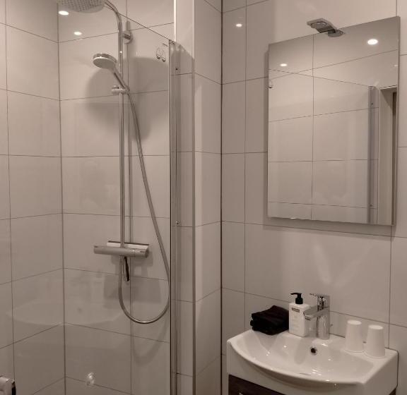 هتل Inn Den Acht Venlo