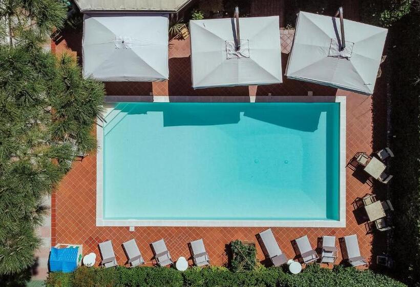 فندق La Tavernetta