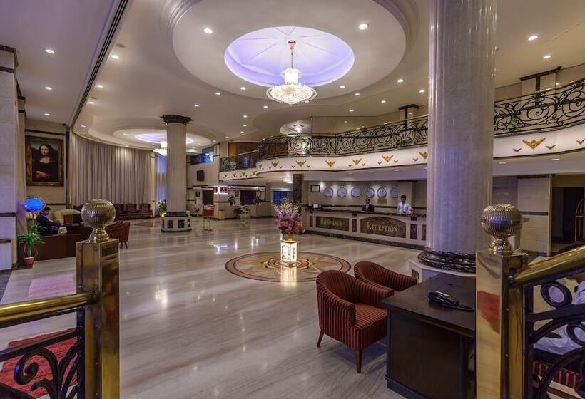 فندق Le Royal Park