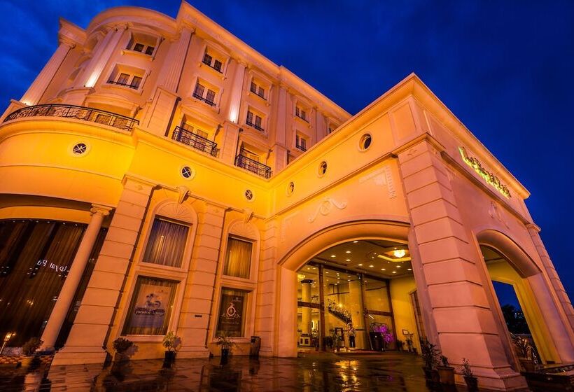 فندق Le Royal Park