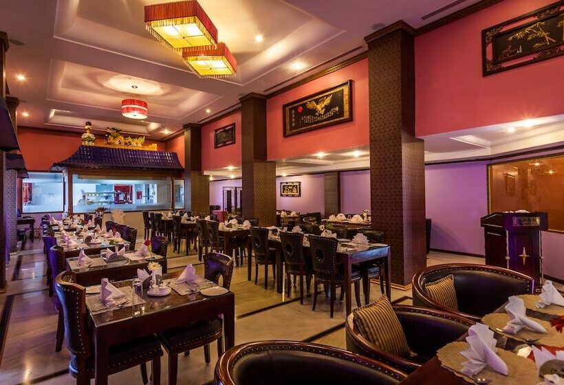 فندق Le Royal Park