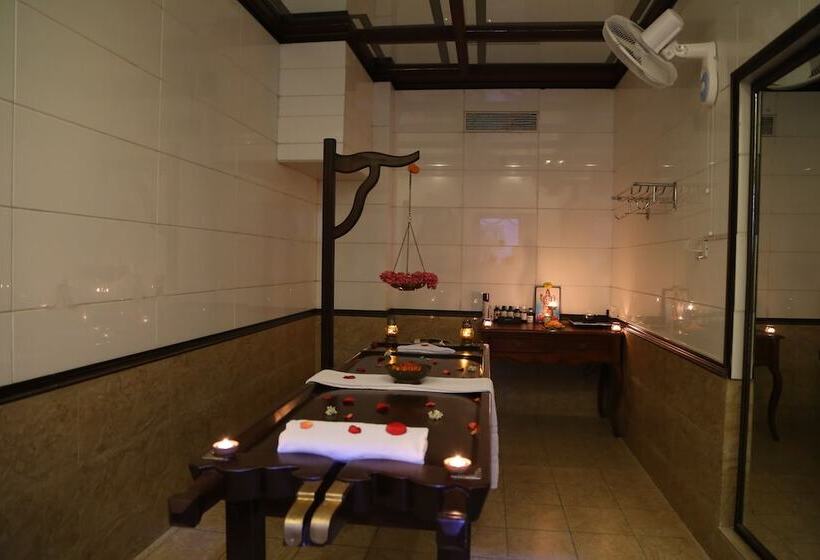 فندق Le Royal Park