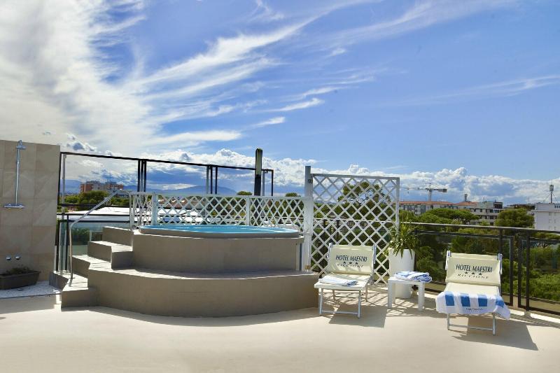 ホテル Maestri