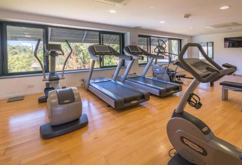 هتل Mellieha Holiday Centre