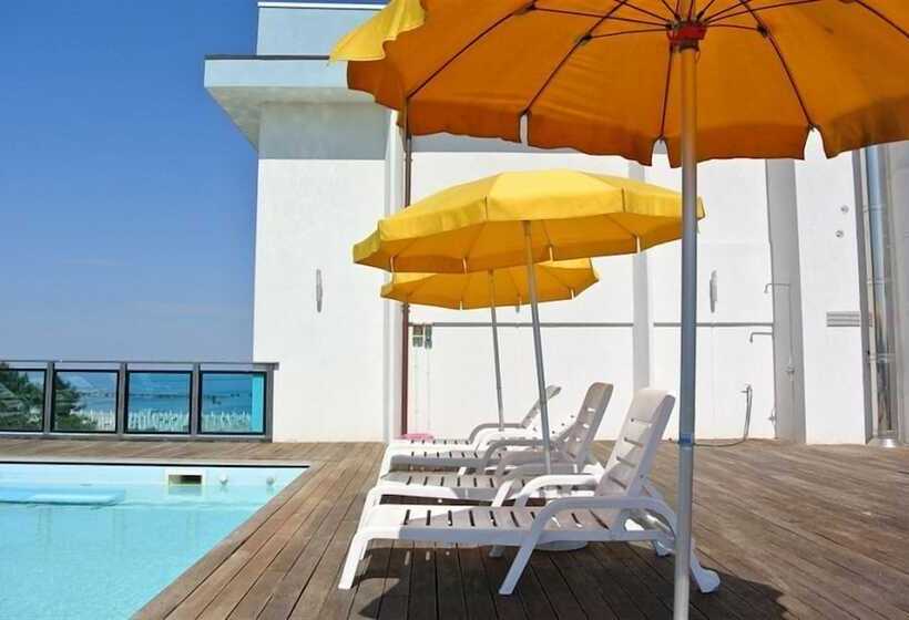 בית מלון כפרי Mirage