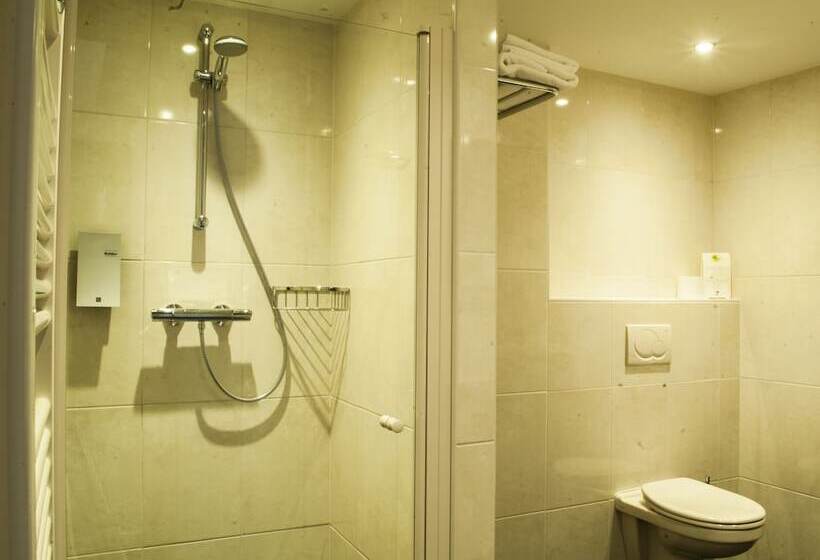 בית מלון כפרי Moeke Mooren