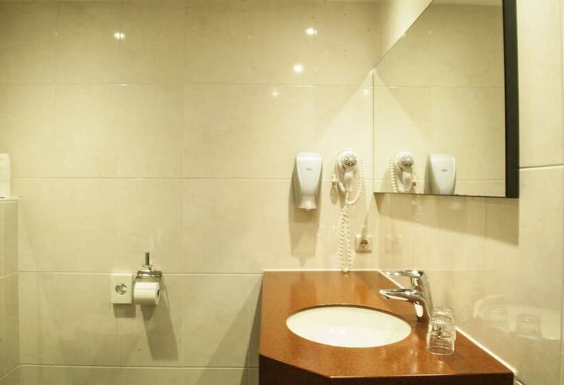 בית מלון כפרי Moeke Mooren