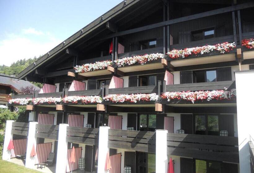 ホテル Montjola Nova