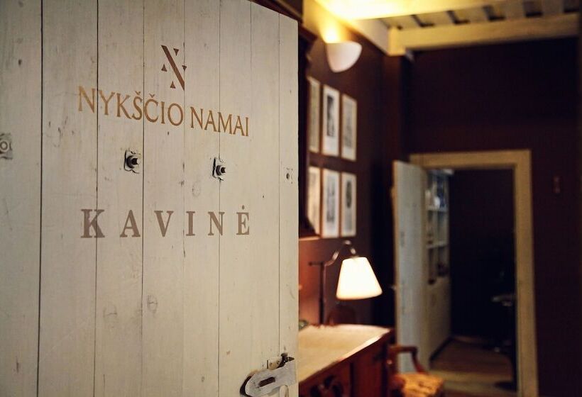 هتل Nykščio Namai & Spa