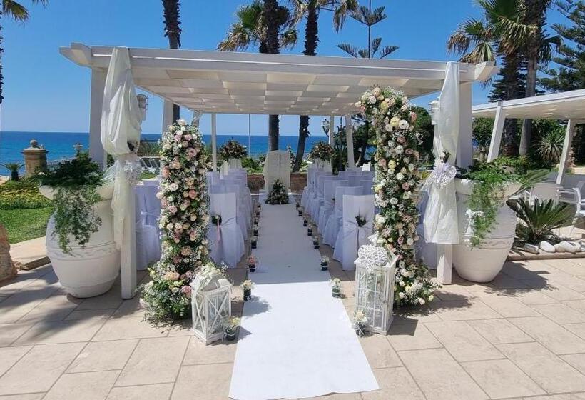 בית מלון כפרי Parco Dei Principi  Resort & Spa