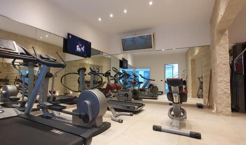 בית מלון כפרי Parco Dei Principi  Resort & Spa