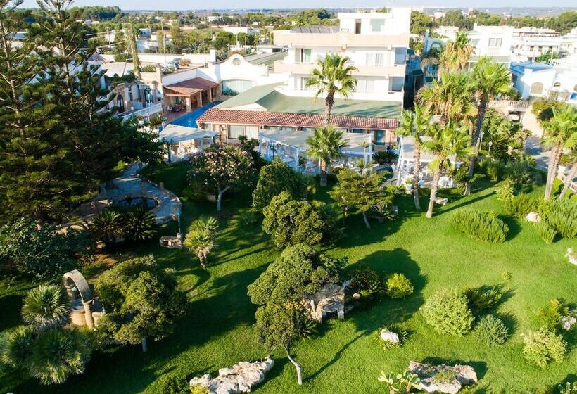 בית מלון כפרי Parco Dei Principi  Resort & Spa