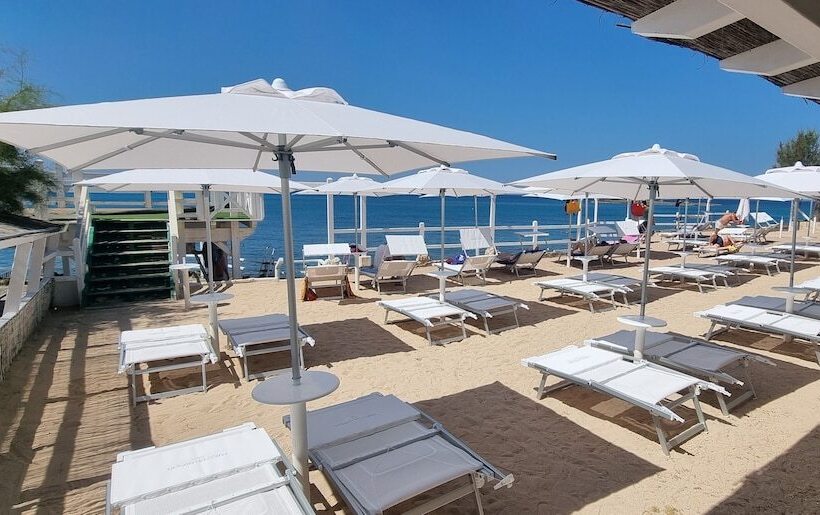 בית מלון כפרי Parco Dei Principi  Resort & Spa