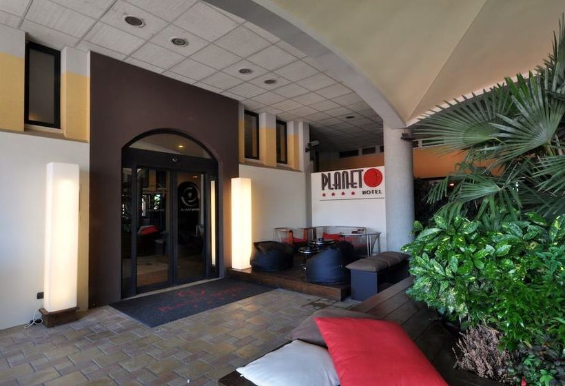 호텔 Planet